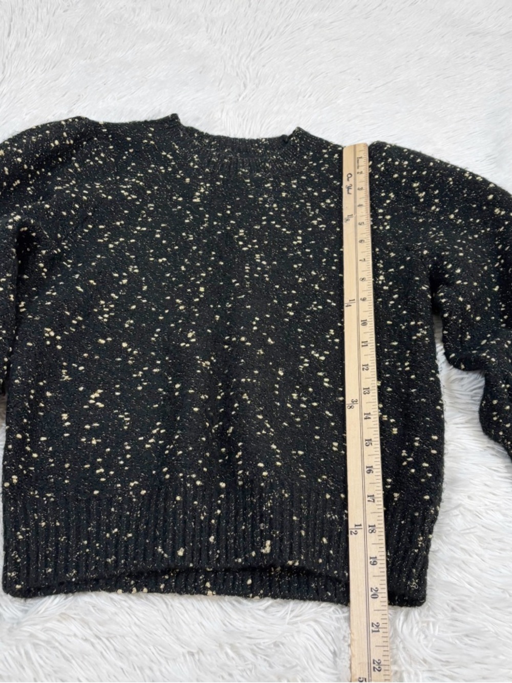 Cozy Black Speckled Crewneck Sweater - Picture 3 of 8